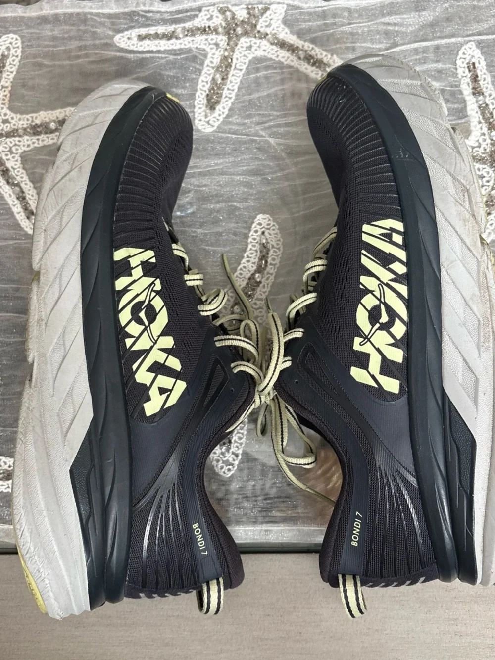 Hoka breathable black